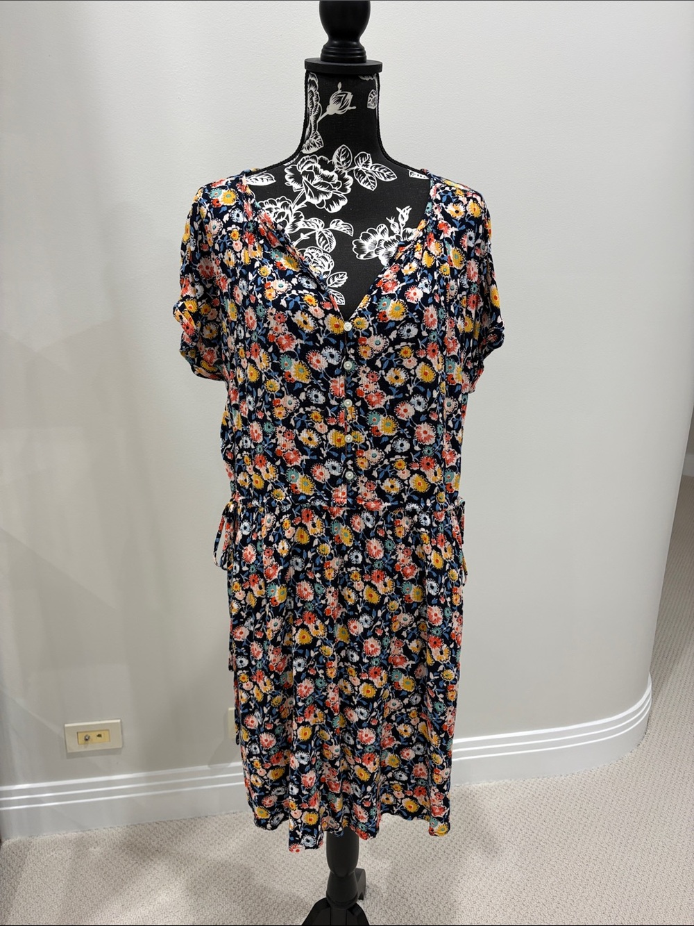 LOFT Floral Dress Size Large